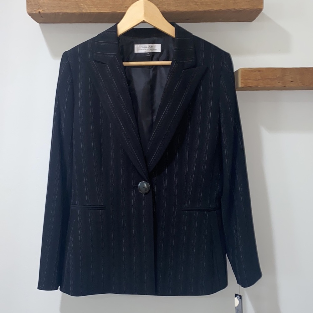 NWT Tahari Women's Blazer Suit Jacket Classic One Button 90’s Size 10 VTG NEW